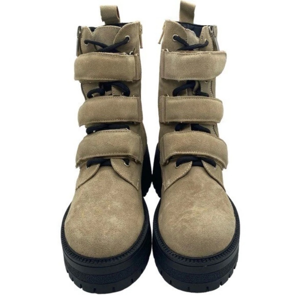 🆕🌸Free People 🆕🌸Tan Suede Msrp 268.00
Strap Boots - Picture 8 of 8